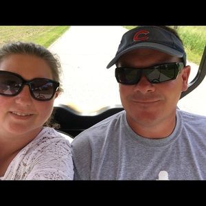 Meet your Posher, Lena